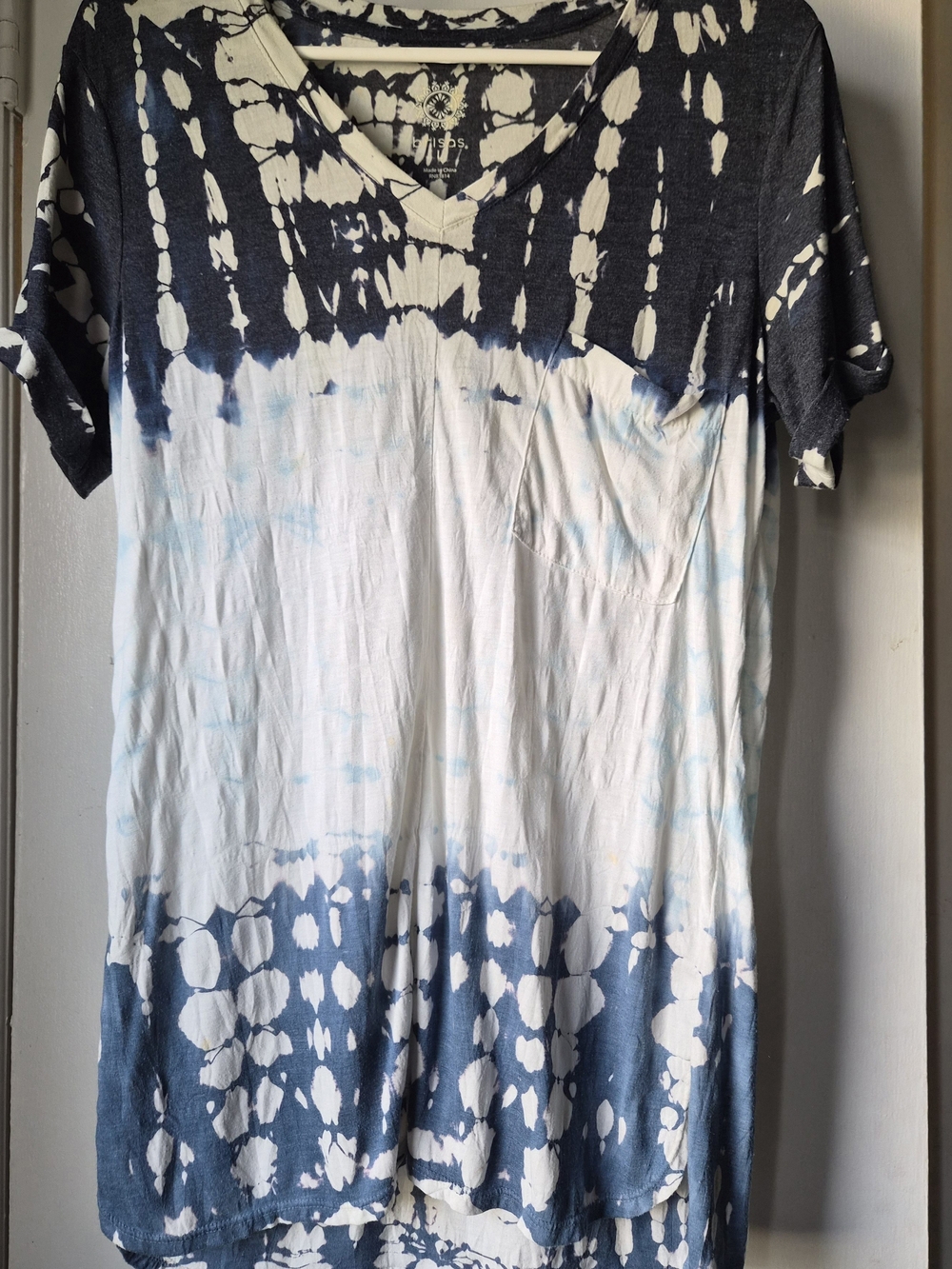 Tie-Dye V-Neck Tshirt - Lightweight